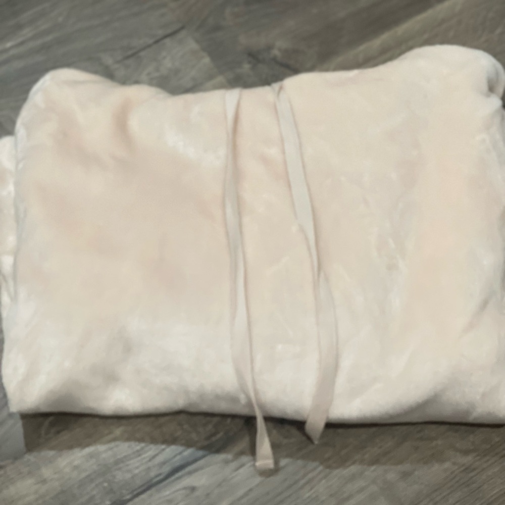 Soft Cream Blanket